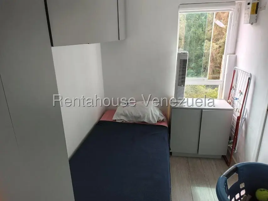 Apartamento (1 Nivel) en Venta en Solar del Hatillo, Distrito Metropolitano - 25