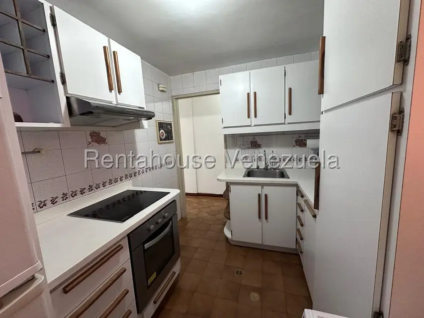 Apartamento (1 Nivel) en Alquiler en Terrazas del Avila, Distrito Metropolitano - 6