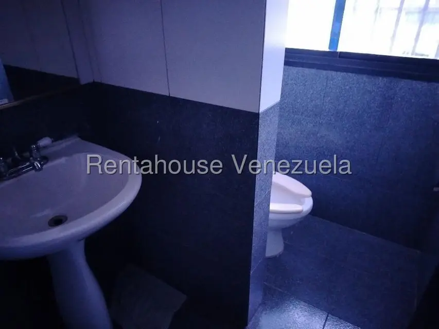 Comercial (Local Comercial) en Venta en Santa Eduvigis, Distrito Metropolitano - 13