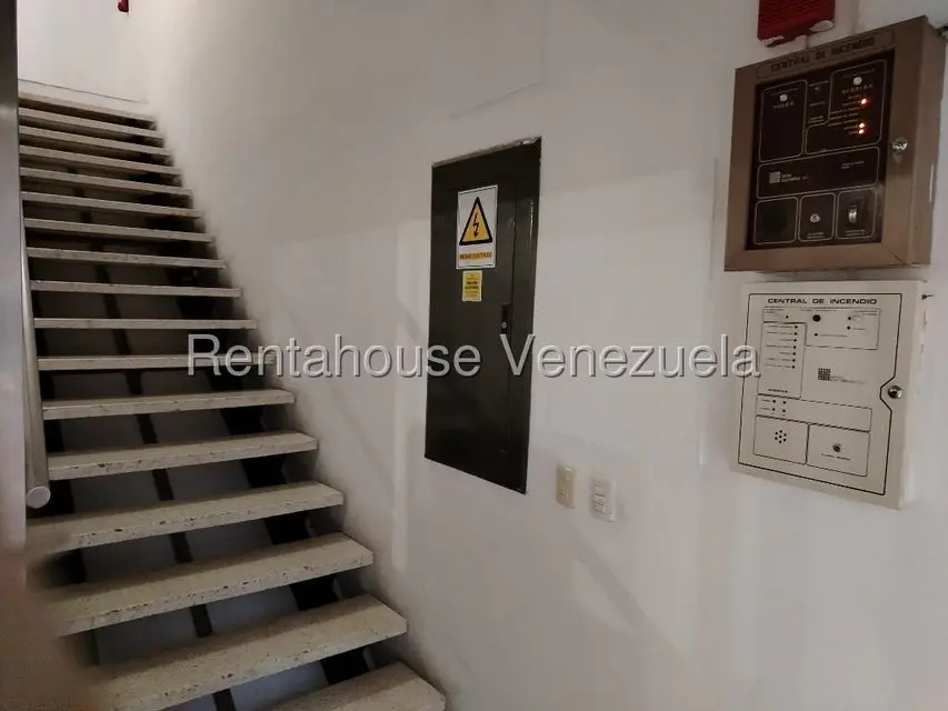 Comercial (Local Comercial) en Venta en Santa Eduvigis, Distrito Metropolitano - 6