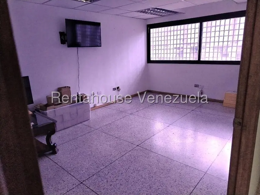 Comercial (Local Comercial) en Venta en Santa Eduvigis, Distrito Metropolitano - 7