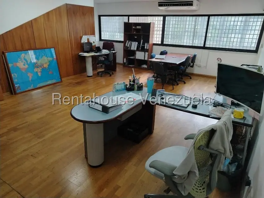 Comercial (Local Comercial) en Venta en Santa Eduvigis, Distrito Metropolitano - 9
