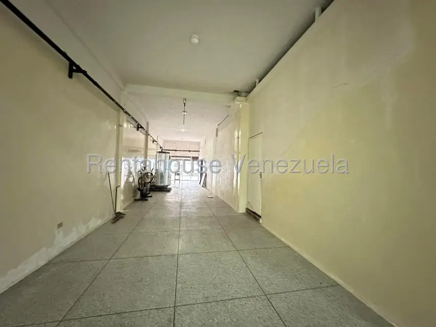 Comercial (Local Comercial) en Venta en Santa Rosa, Aragua - 2
