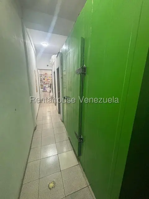 Comercial (Local Comercial) en Venta en Zona Oeste, Lara - 12