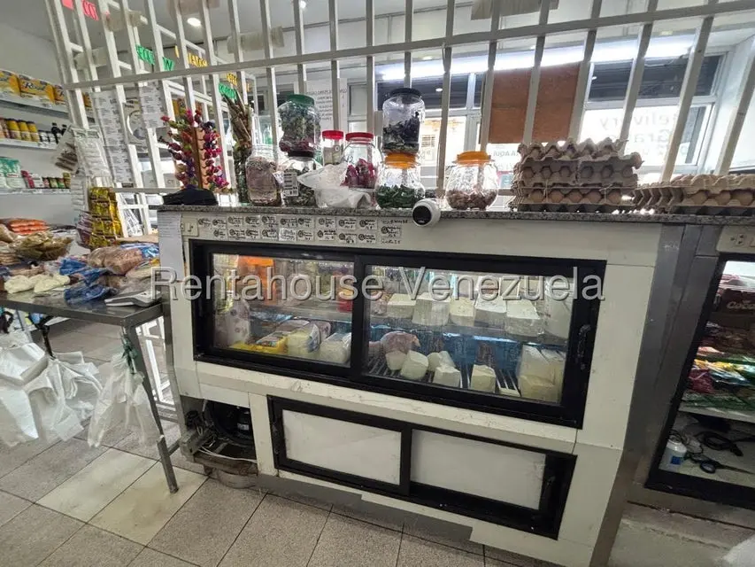 Comercial (Local Comercial) en Venta en Zona Oeste, Lara - 5