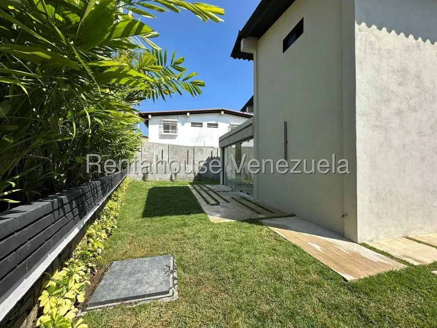 Casa (Multipes Niveles) en Venta en San Luis, Distrito Metropolitano - 25