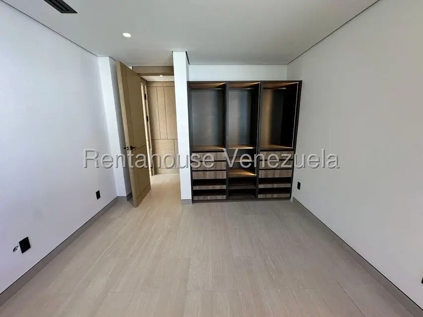 Casa (Multipes Niveles) en Venta en San Luis, Distrito Metropolitano - 39