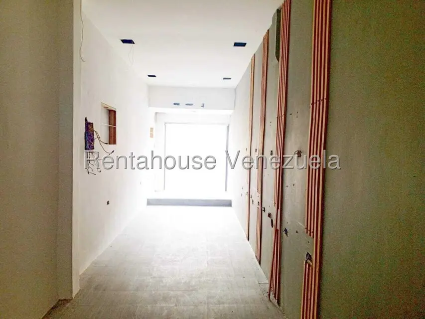 Comercial (Local Comercial) en Alquiler en Parroquia Catedral, Lara - 7
