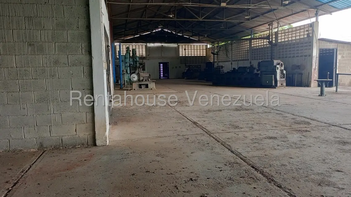 Comercial (Local Comercial) en Alquiler en Tia Juana, Zulia - 13