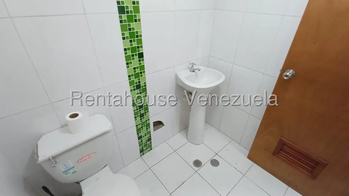 Comercial (Local Comercial) en Alquiler en Zona Centro, Aragua - 13