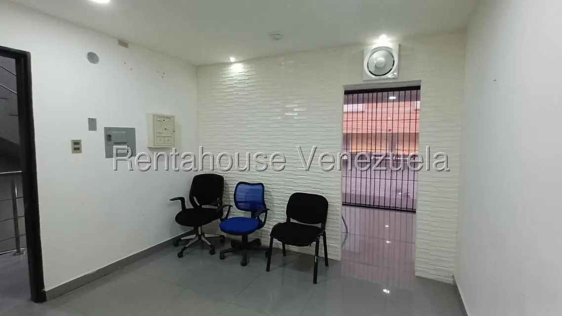 Comercial (Local Comercial) en Alquiler en Zona Centro, Aragua - 15