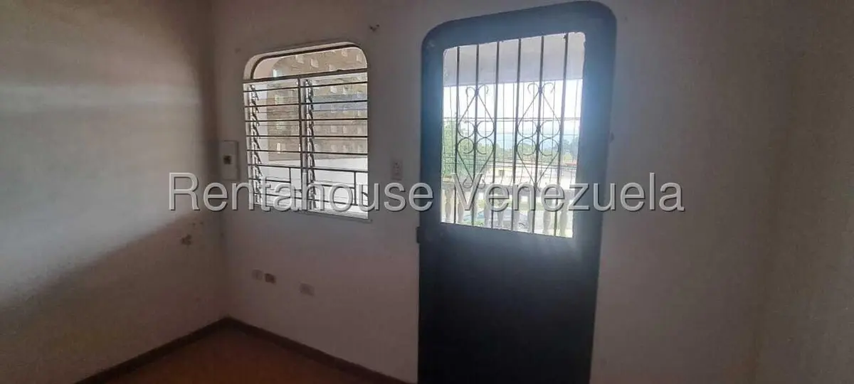 Casa (Duplex) en Alquiler en San Felipe, Yaracuy - 4