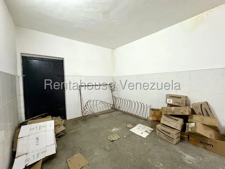 Comercial (Local Comercial) en Venta en Zona Oeste, Lara - 11
