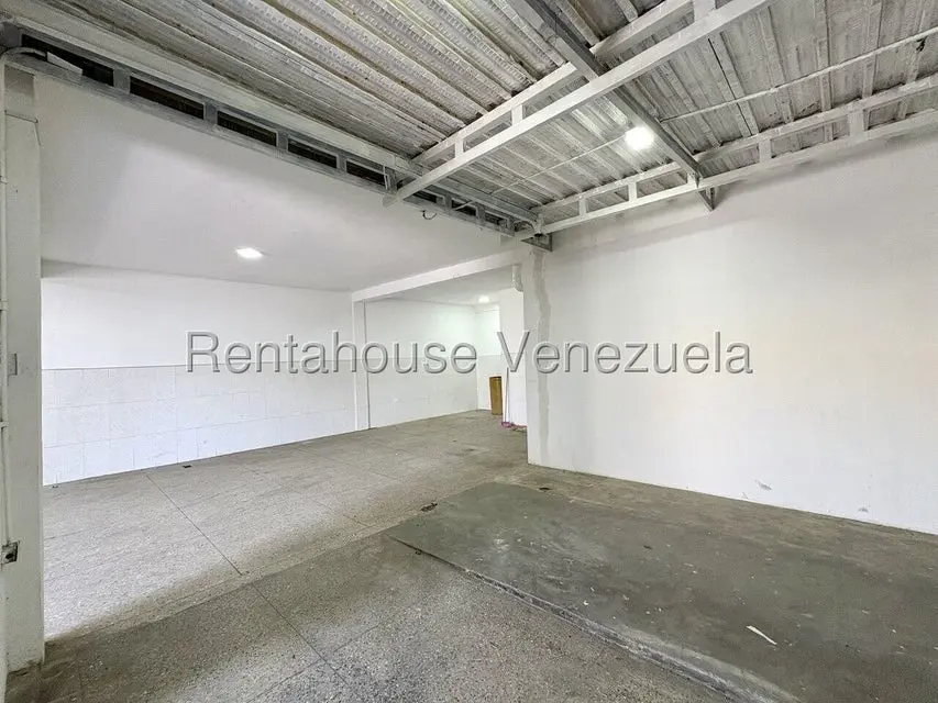 Comercial (Local Comercial) en Venta en Zona Oeste, Lara - 13