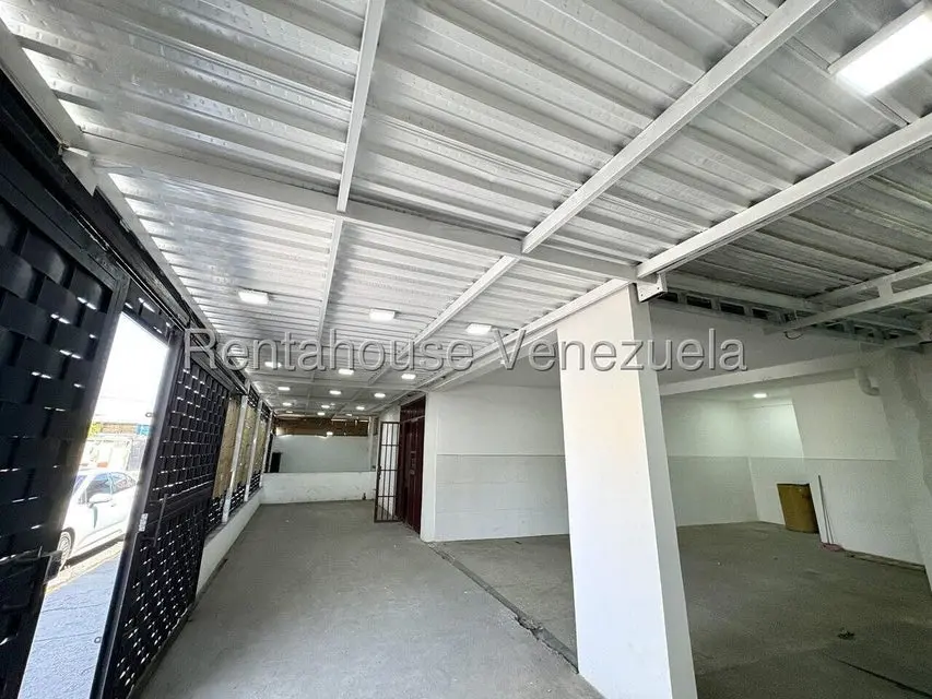 Comercial (Local Comercial) en Venta en Zona Oeste, Lara - 19