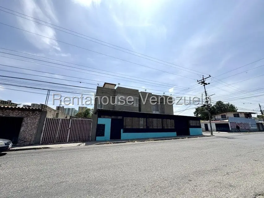 Comercial (Local Comercial) en Venta en Zona Oeste, Lara - 4