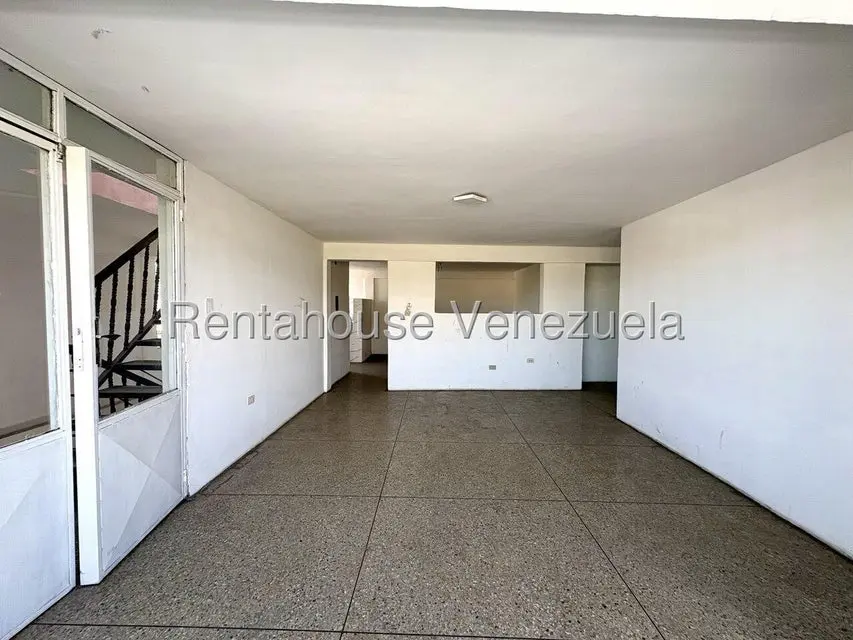 Comercial (Local Comercial) en Venta en Zona Oeste, Lara - 31