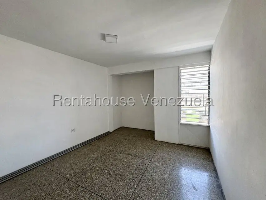 Comercial (Local Comercial) en Venta en Zona Oeste, Lara - 42