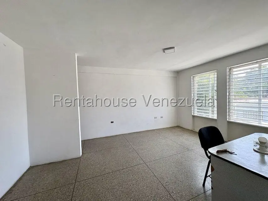 Comercial (Local Comercial) en Venta en Zona Oeste, Lara - 47