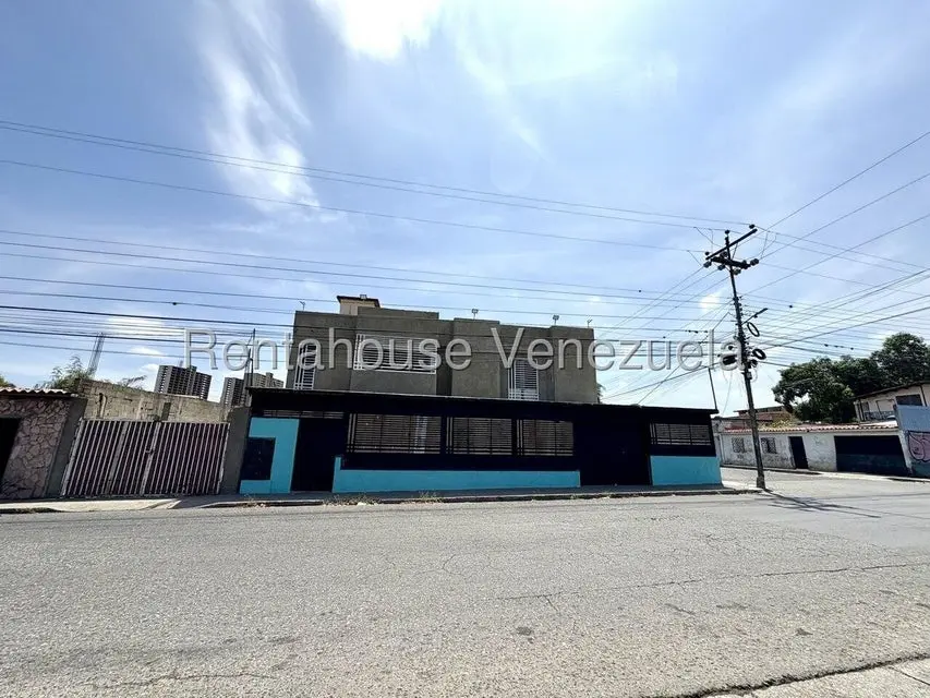 Comercial (Local Comercial) en Venta en Zona Oeste, Lara - 6