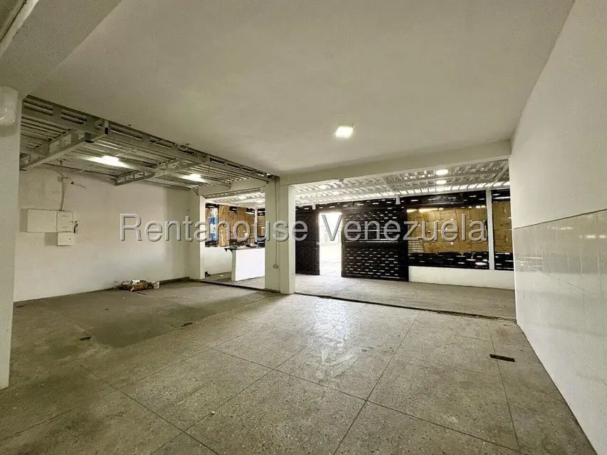 Comercial (Local Comercial) en Venta en Zona Oeste, Lara - 10