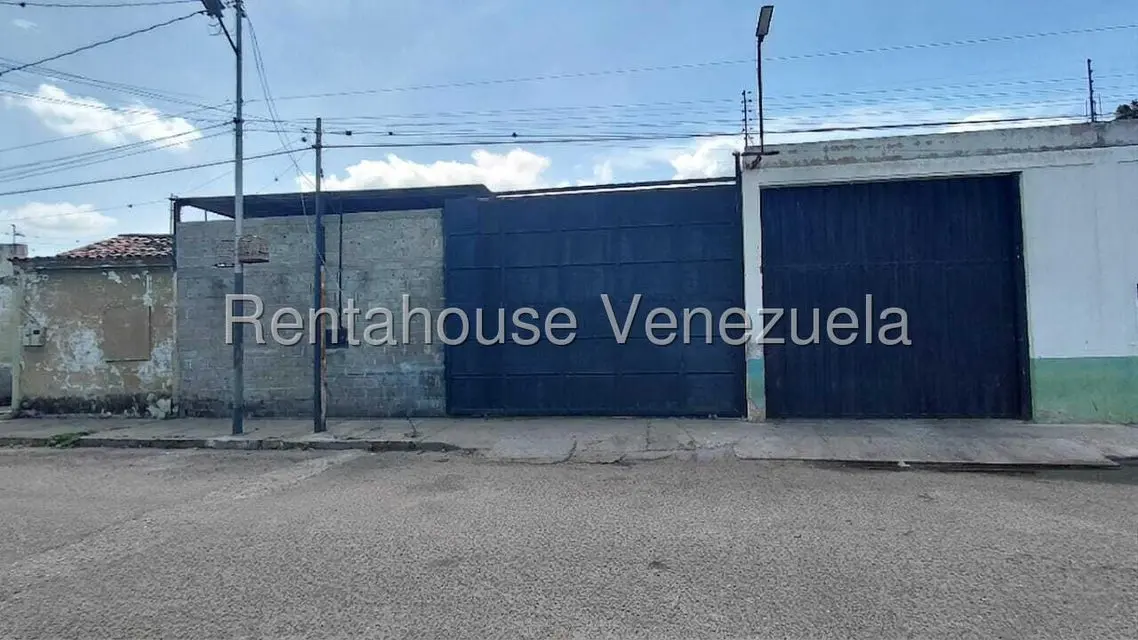 Comercial (Local Comercial) en Venta en Zona Oeste, Lara - 2