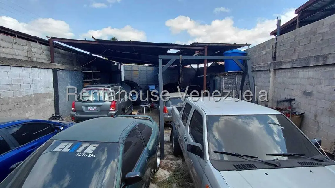 Comercial (Local Comercial) en Venta en Zona Oeste, Lara - 13