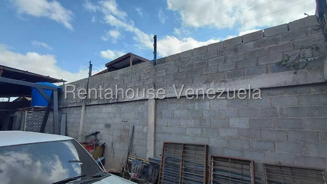 Comercial (Local Comercial) en Venta en Zona Oeste, Lara - 14