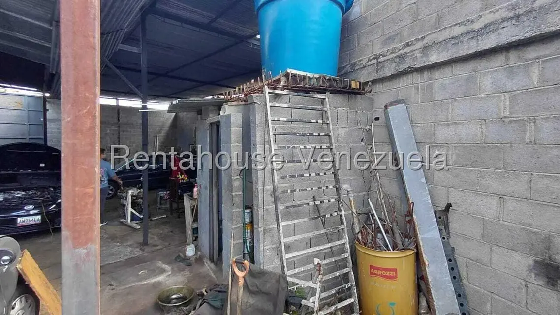 Comercial (Local Comercial) en Venta en Zona Oeste, Lara - 10