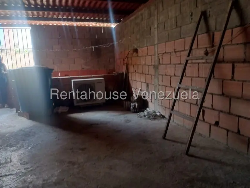 Casa (Duplex) en Venta en Las Mesetas, Miranda - 14