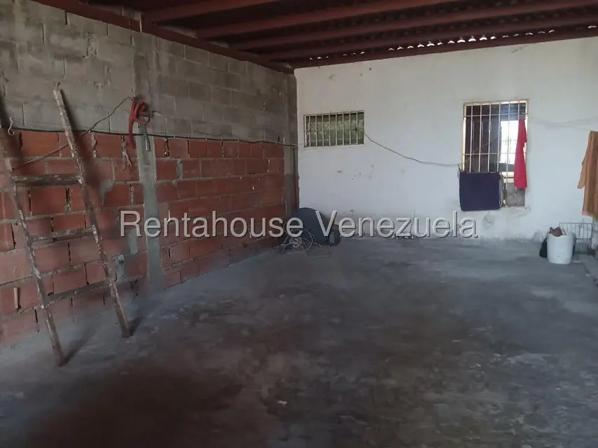 Casa (Duplex) en Venta en Las Mesetas, Miranda - 15