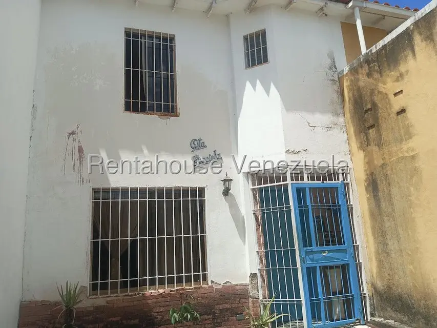 Casa (Duplex) en Venta en Las Mesetas, Miranda - 16