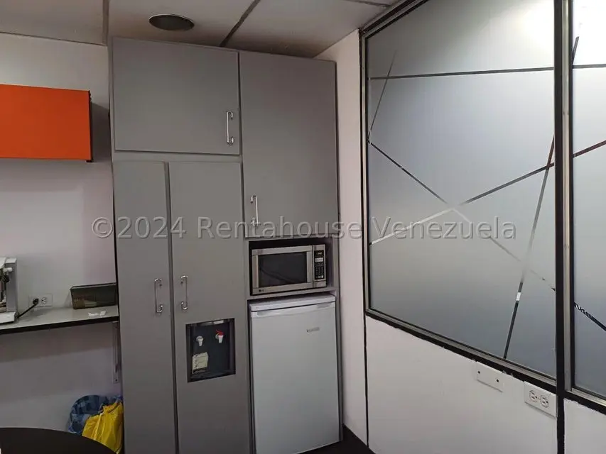 Comercial (Oficina) en Alquiler en Campo Alegre, Distrito Metropolitano - 7