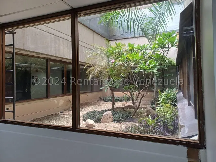 Comercial (Oficina) en Alquiler en Campo Alegre, Distrito Metropolitano - 10