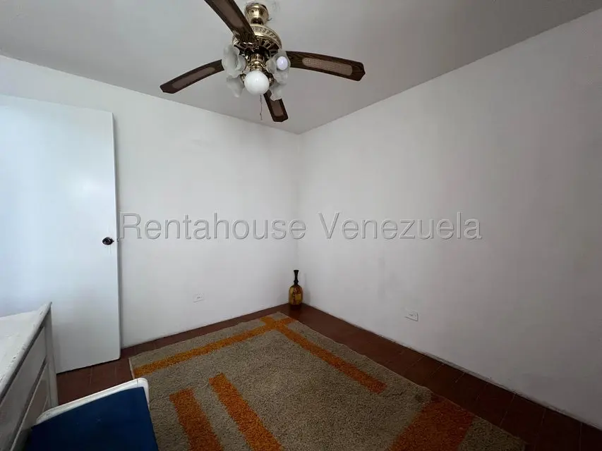 Apartamento (1 Nivel) en Venta en Centro, Aragua - 24