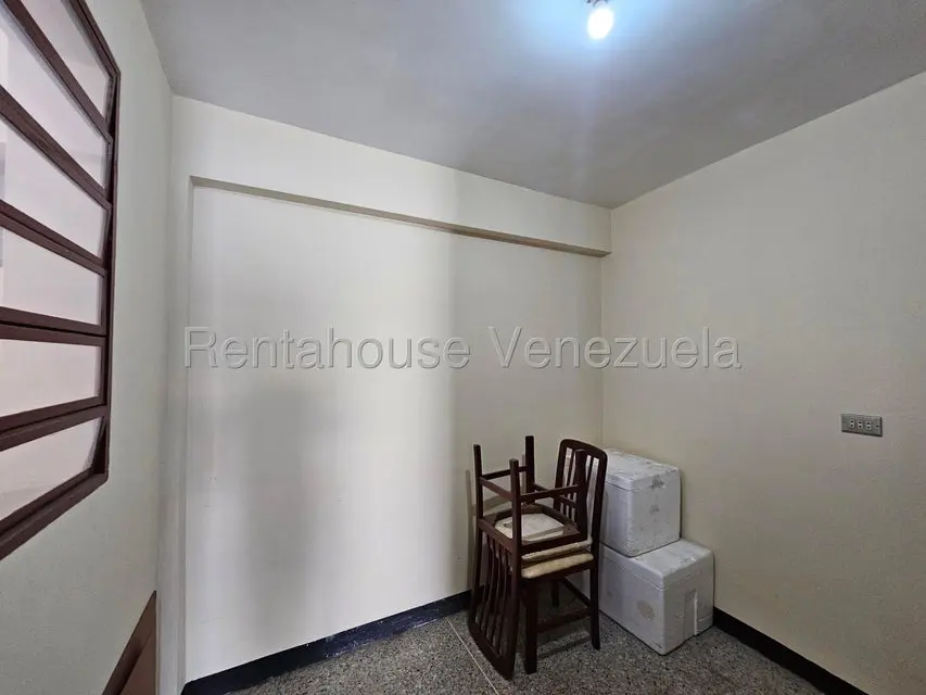 Comercial (Local Comercial) en Alquiler en Centro, Lara - 33