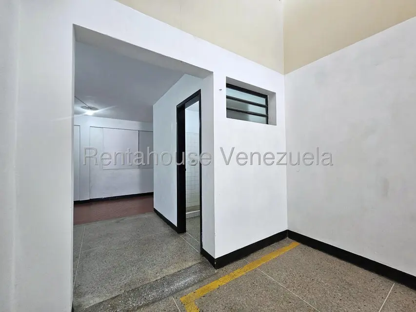 Comercial (Local Comercial) en Alquiler en Centro, Lara - 48
