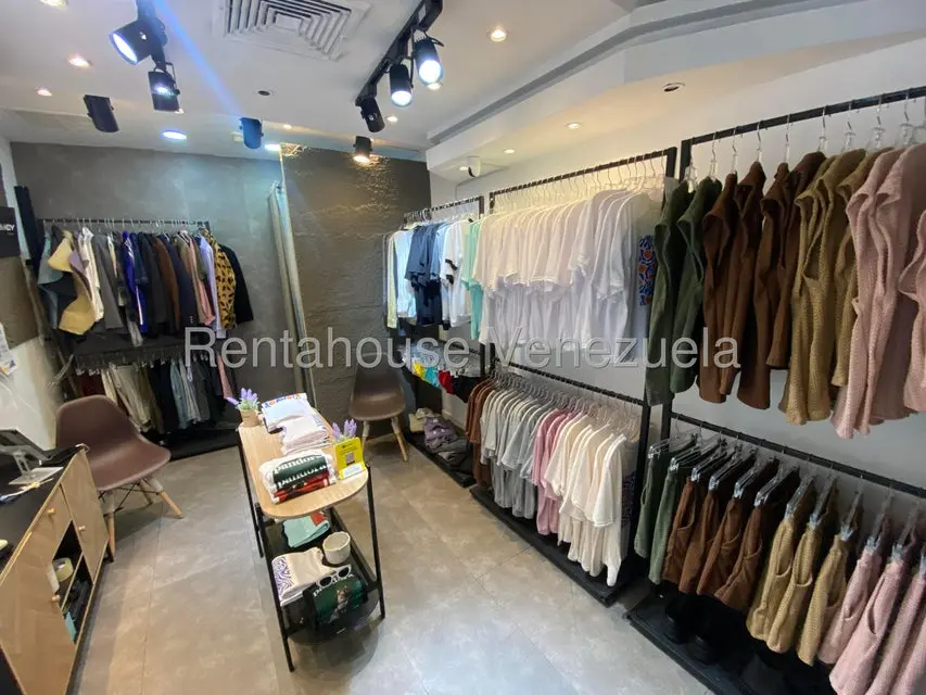 Comercial (Local Comercial) en Alquiler en La Castellana, Distrito Metropolitano - 11