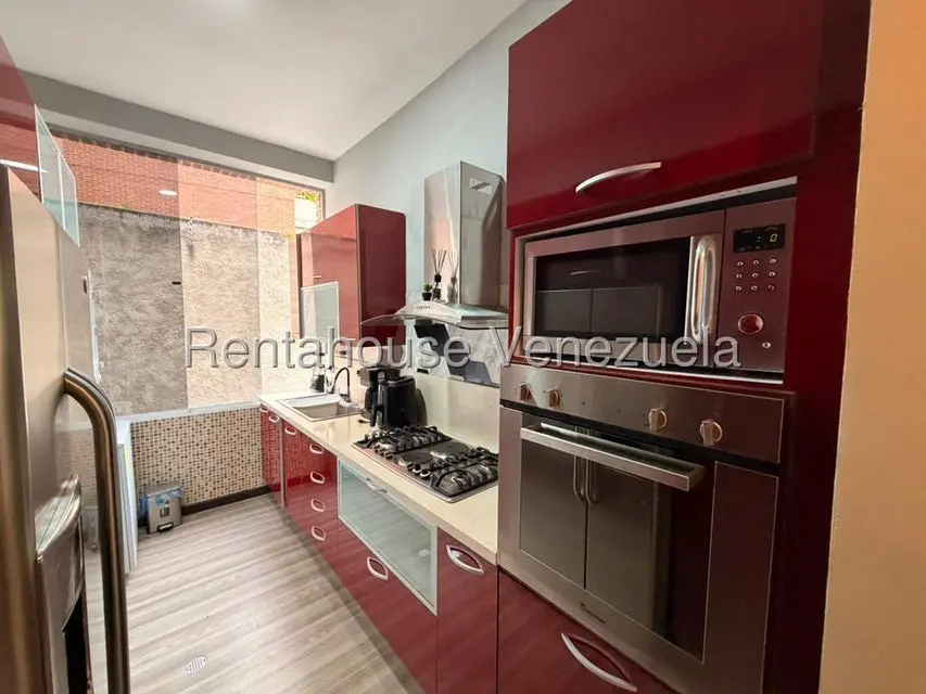 Apartamento (1 Nivel) en Venta en Solar del Hatillo, Distrito Metropolitano - 17