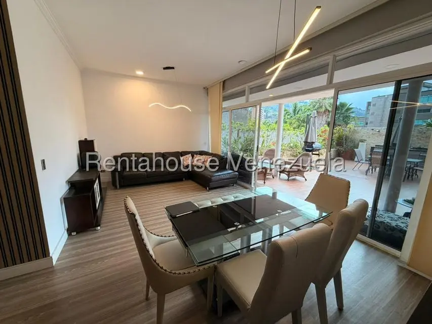 Apartamento (1 Nivel) en Venta en Solar del Hatillo, Distrito Metropolitano - 9
