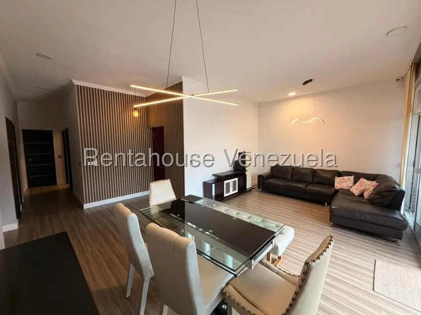 Apartamento (1 Nivel) en Venta en Solar del Hatillo, Distrito Metropolitano - 10