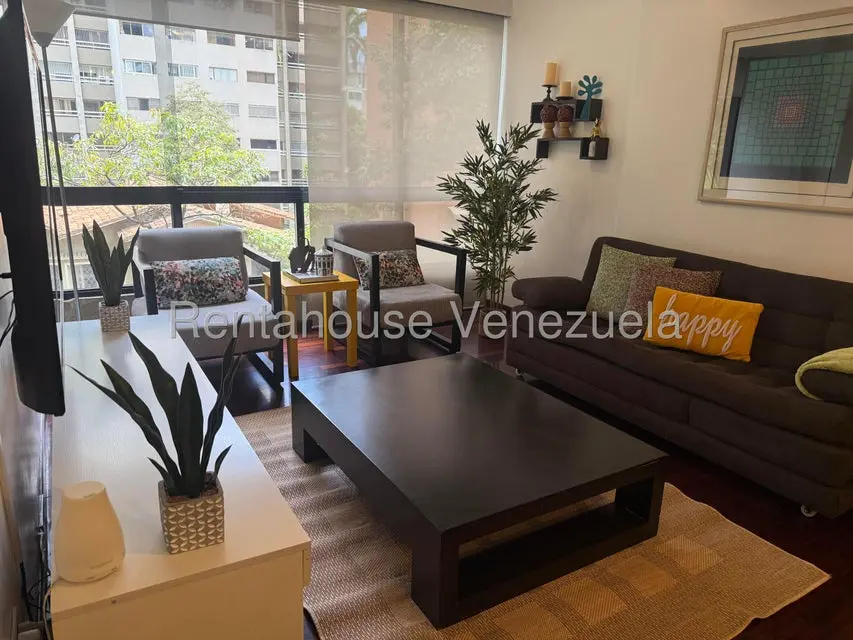 Apartamento (1 Nivel) en Alquiler en El Rosal, Distrito Metropolitano - 13