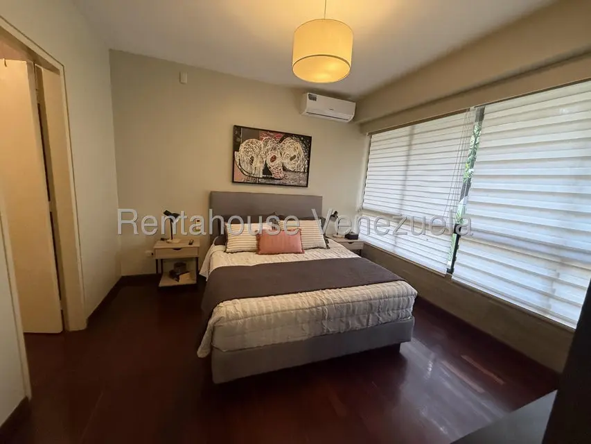 Apartamento (1 Nivel) en Alquiler en El Rosal, Distrito Metropolitano - 15
