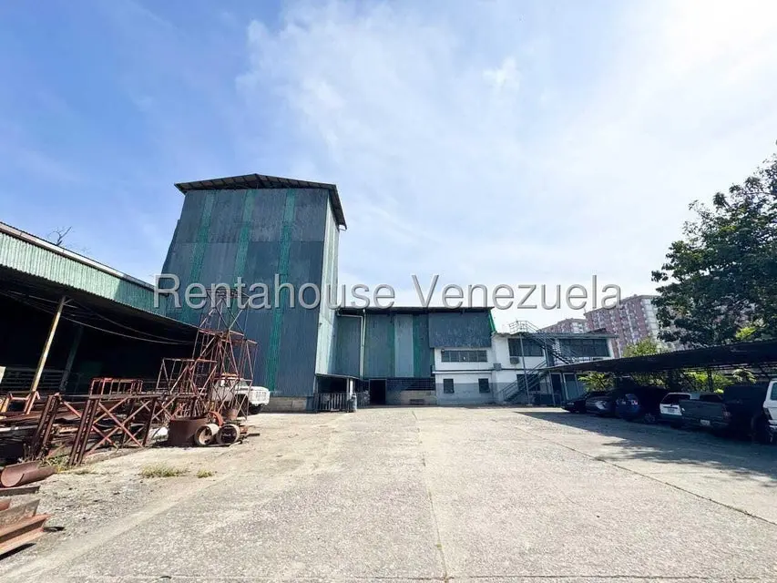 Comercial (Galpon - Deposito) en Venta en El Valle, Distrito Metropolitano - 5