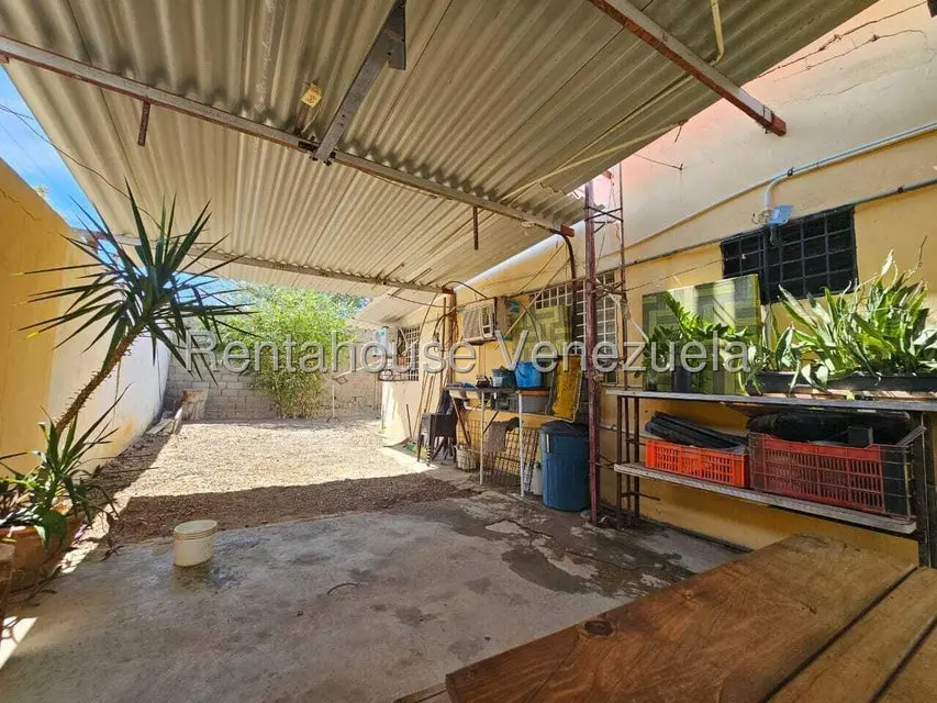 Casa (1 Nivel) en Venta en Centro, Falcon - 11