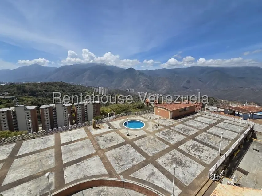 Apartamento (1 Nivel) en Venta en Miravila, Distrito Metropolitano - 2