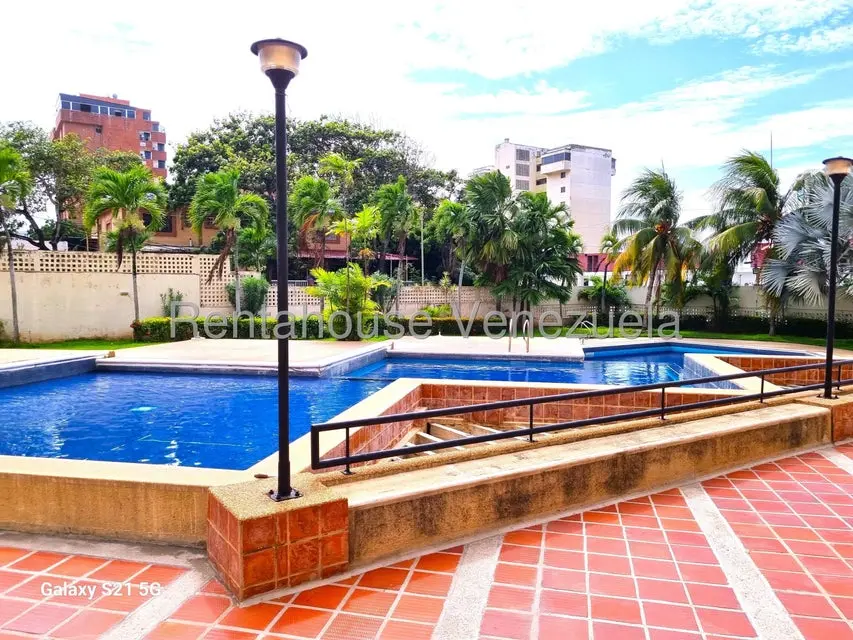 Apartamento (Duplex) en Venta en Playa Grande, Vargas - 4