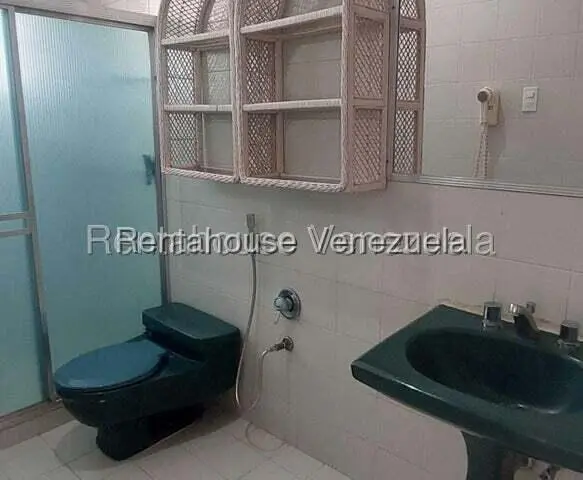 Apartamento (1 Nivel) en Alquiler en San Bernardino, Distrito Metropolitano - 16