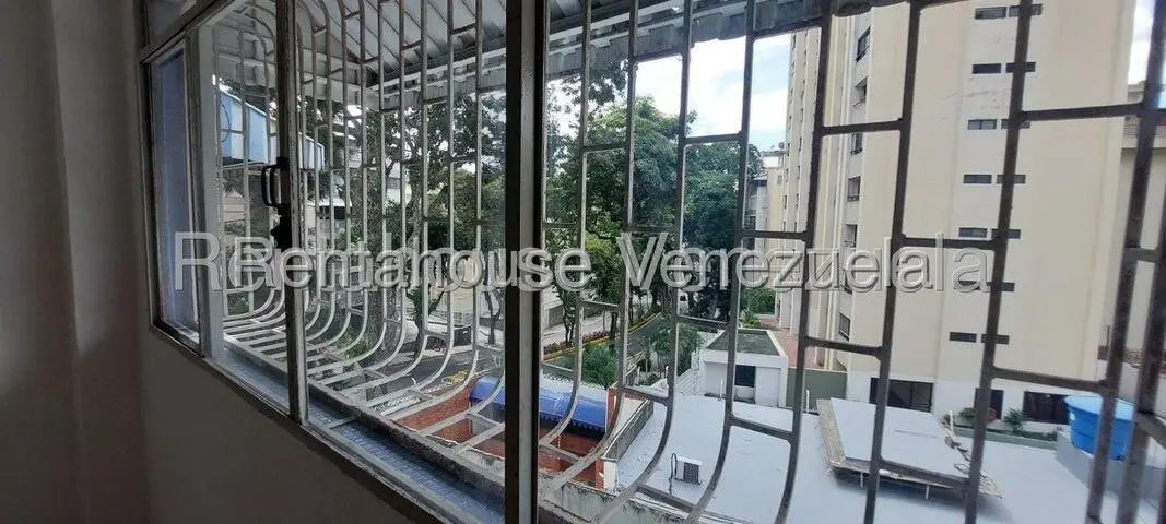 Apartamento (1 Nivel) en Alquiler en San Bernardino, Distrito Metropolitano - 22