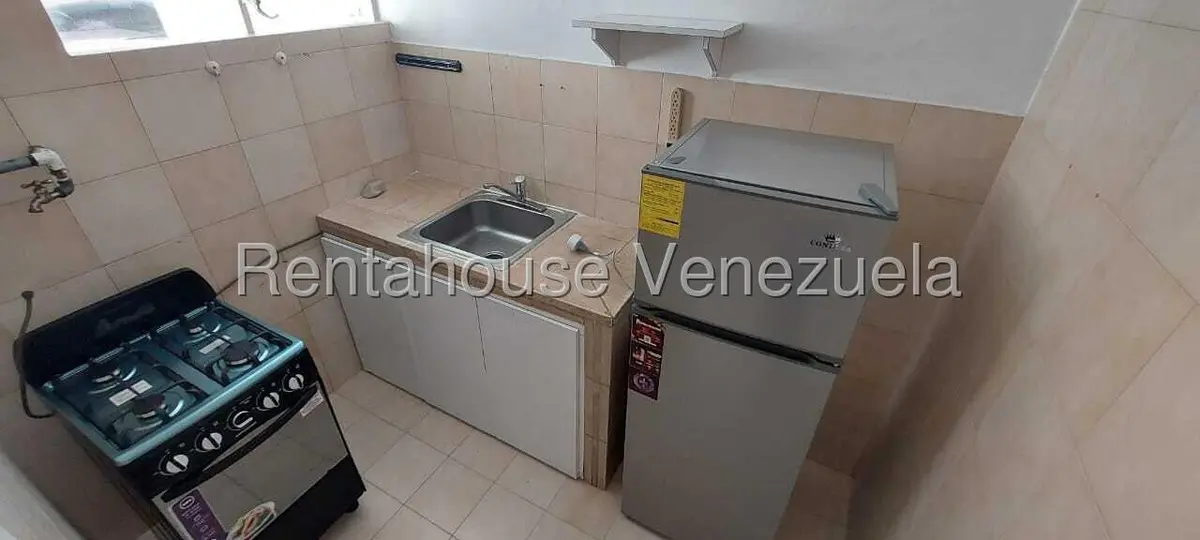 Apartamento (1 Nivel) en Alquiler en San Bernardino, Distrito Metropolitano - 24